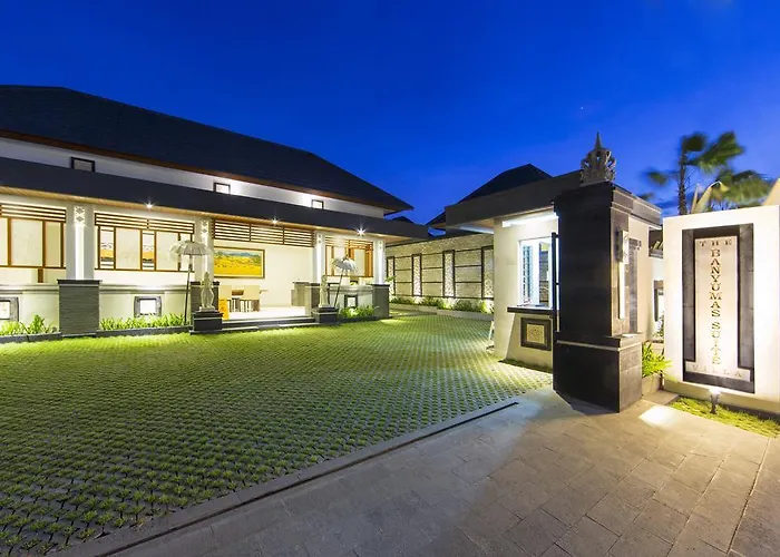 Villa The Banyumas Legian (Bali)